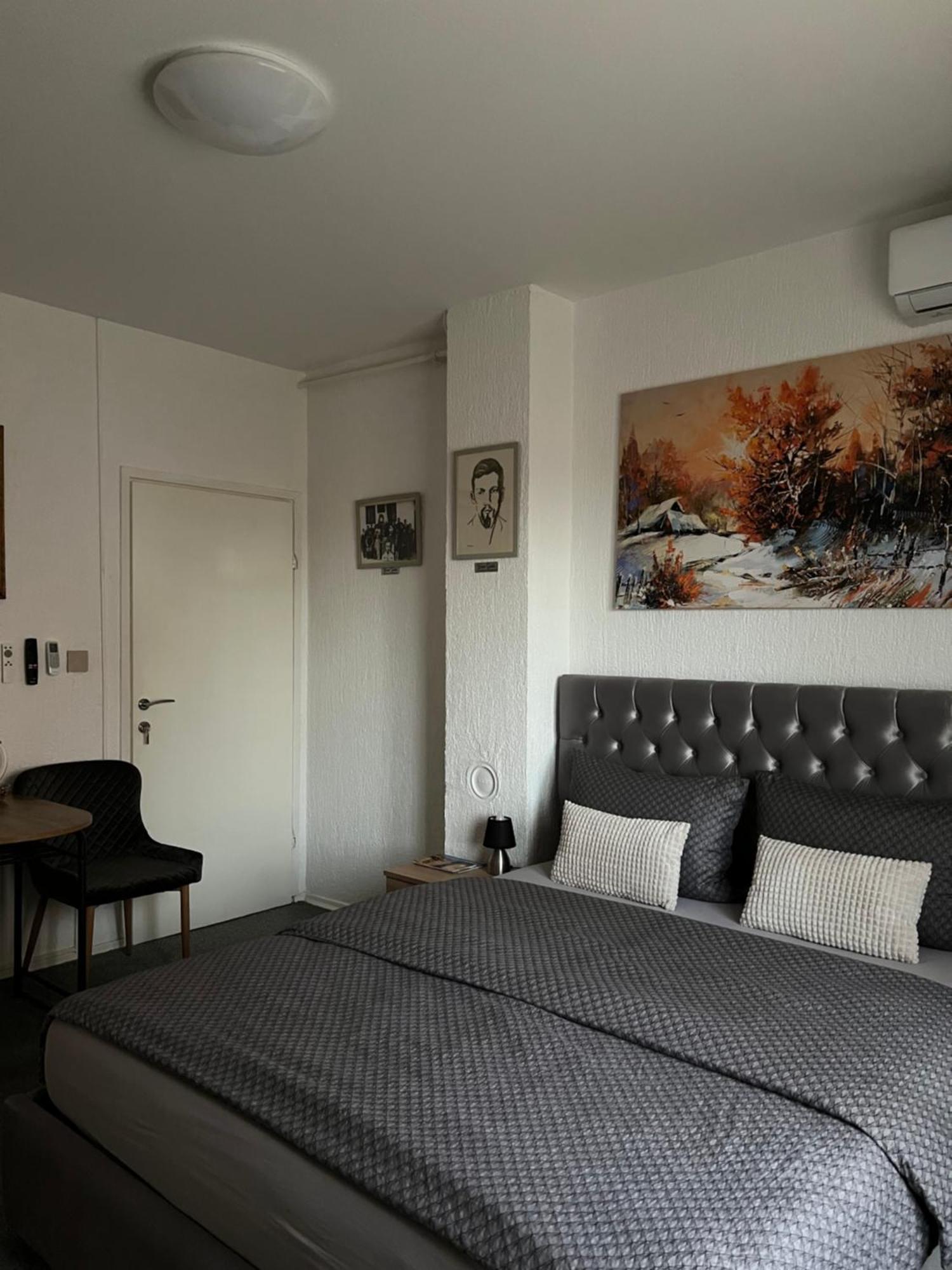 Luxrooms - Hotel Type With Private Jacuzzi Bjelovar Exteriör bild